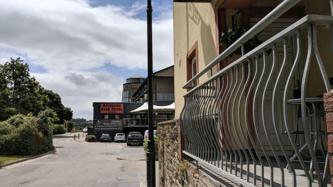 Riverview Luxury Short Stay Apartment Enniscorthy Exterior photo