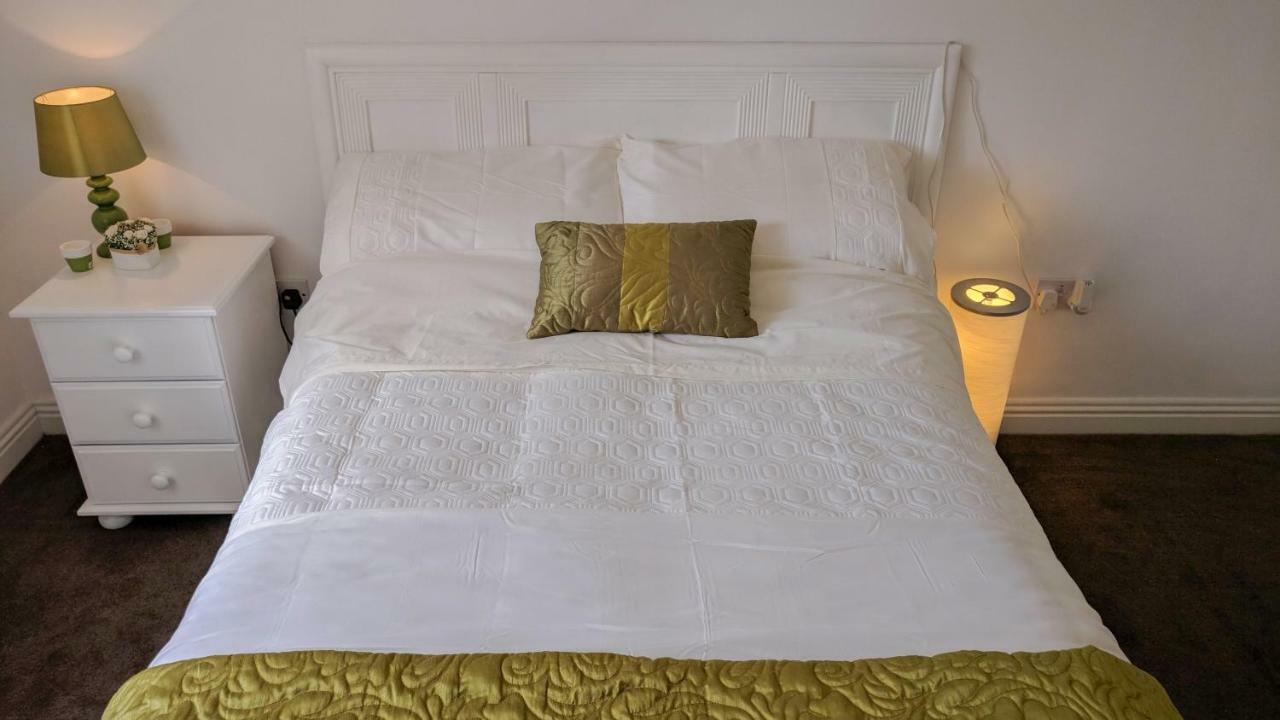 Riverview Luxury Short Stay Apartment Enniscorthy Exterior photo